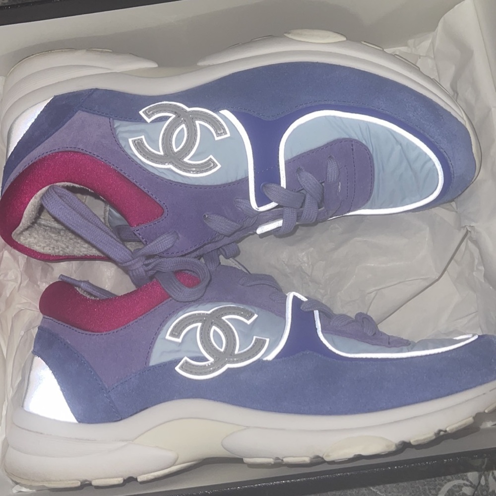 Authentic! Chanel Women trainers size 39.5